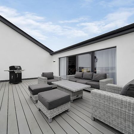 Bayview Luxury 3 Bedroom Apartment First Floor Downings Kültér fotó