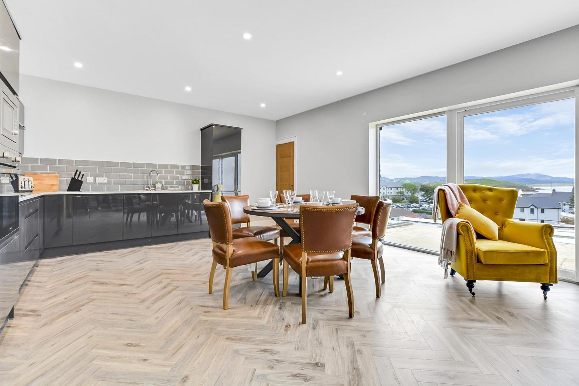 Bayview Luxury 3 Bedroom Apartment First Floor Downings Kültér fotó